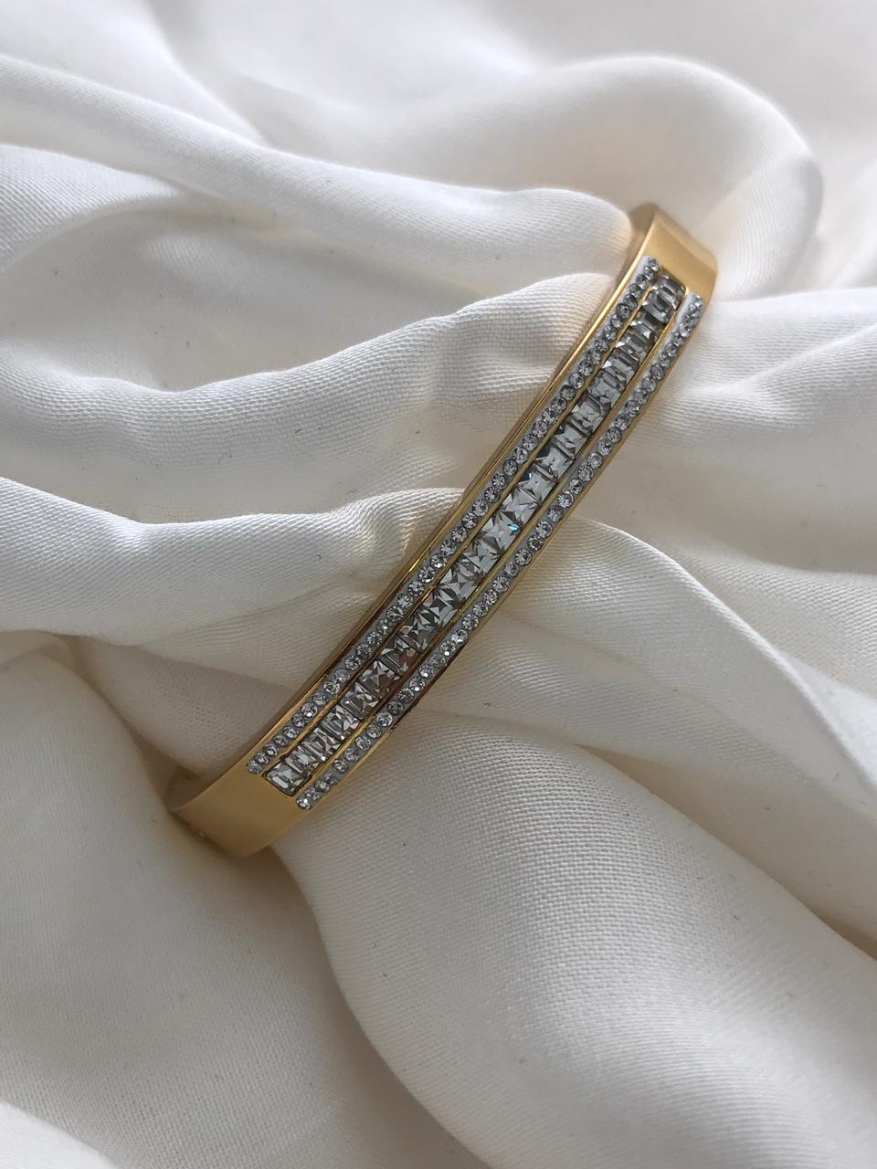 Gold Twin Luxe American Diamond Bracelet