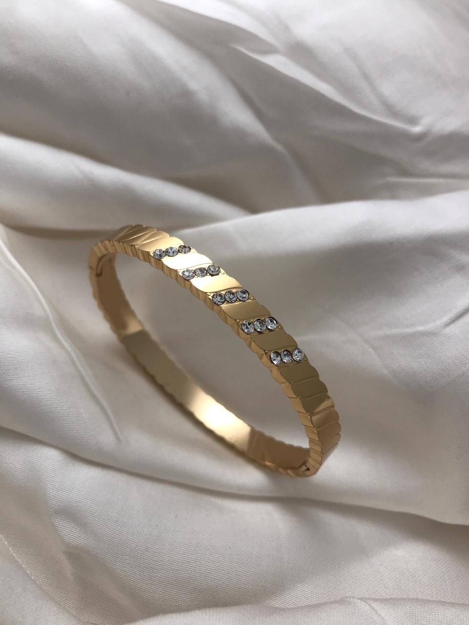 Gold Square-Link Gemstone Bracelet