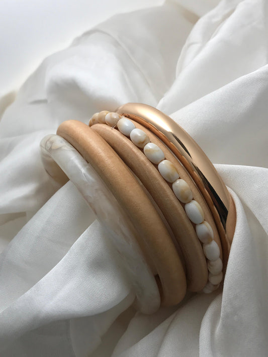 Ivory Wood Pearl Bangle Set
