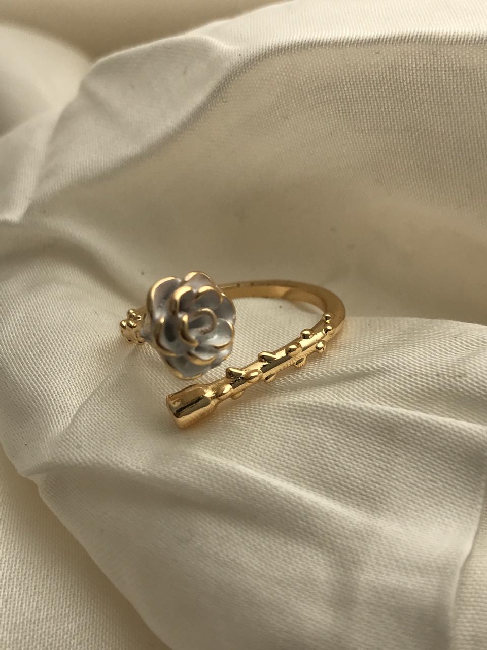 Gold Flower Bypass Ring