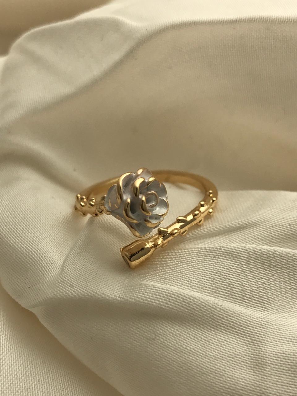Gold Flower Bypass Ring