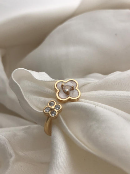Gold Four-Leaf Clover Ring