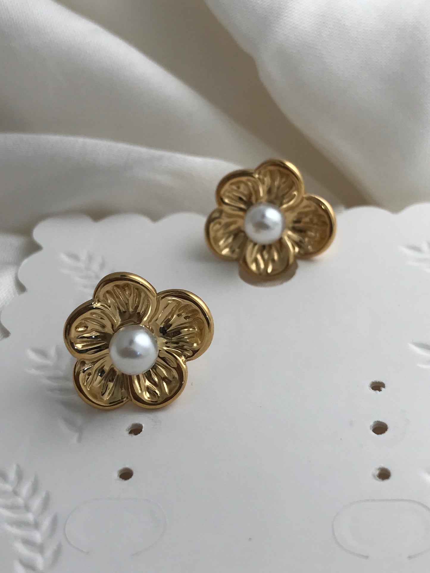 Gold Flower Pearl Stud Earrings