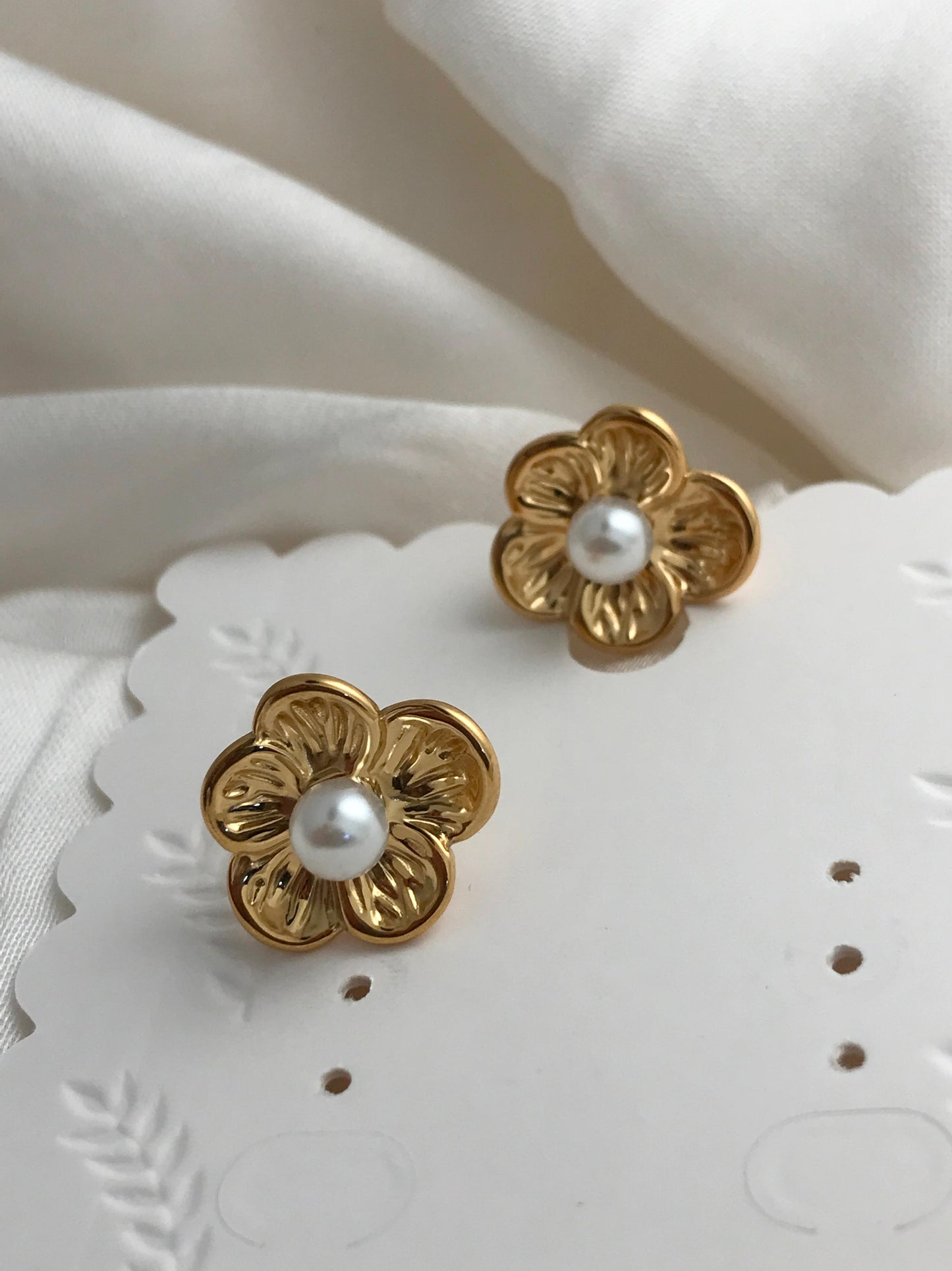 Gold Flower Pearl Stud Earrings