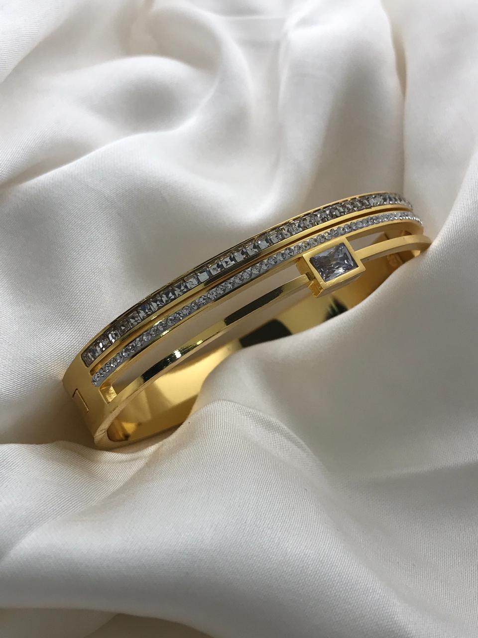 Gold Plated Crystal Studded Bracelet