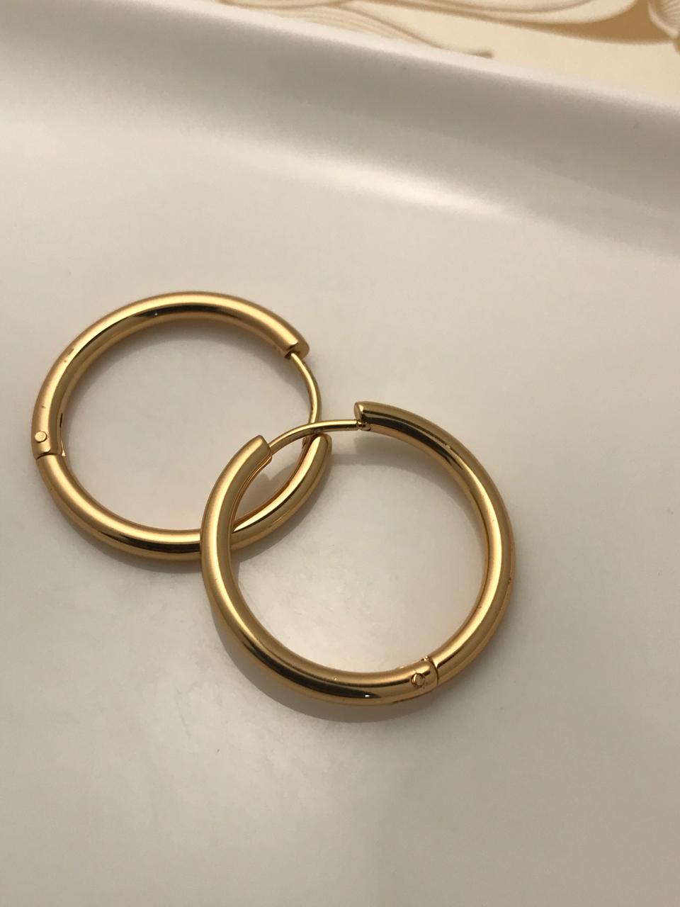 Geometric Square Hoops Earrings