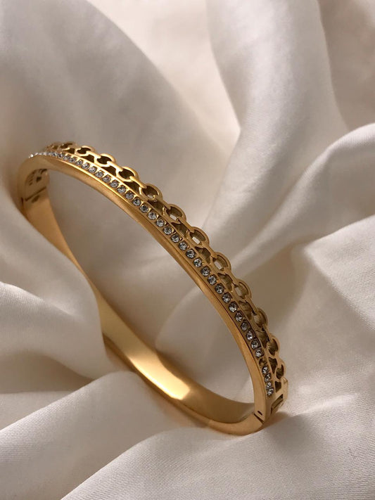 Gold Sparkling Cubic Zirconia Bracelet