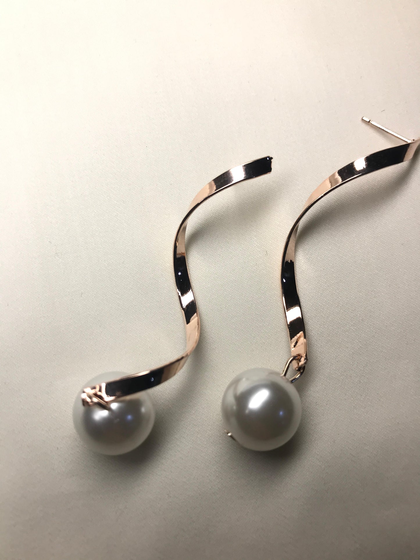 Pearl Earring