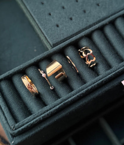 Gold Ring Heart