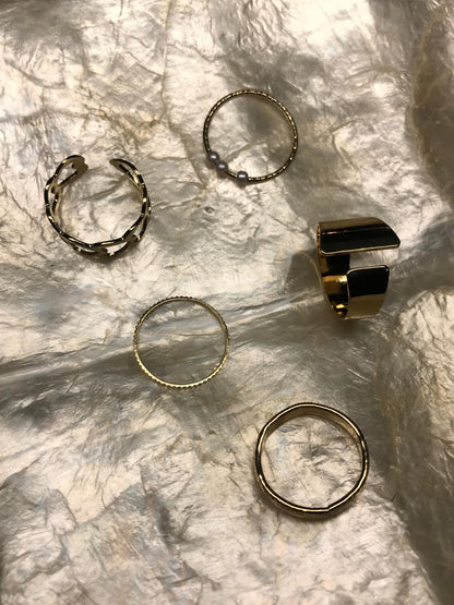 Gold Ring Heart