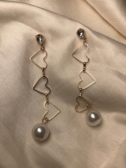 Gold Heart Diamond earring