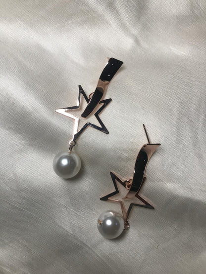 Pearl star Earring