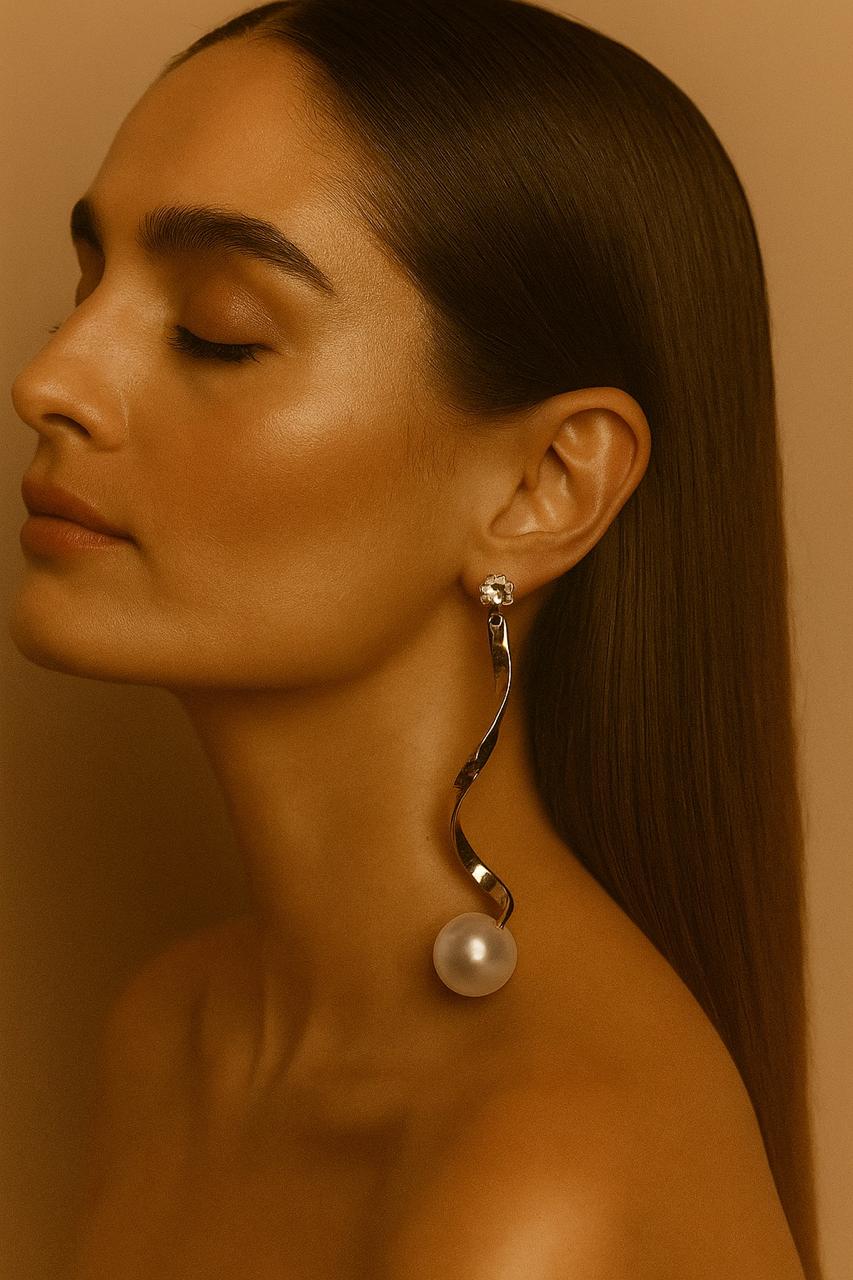 Pearl Earring