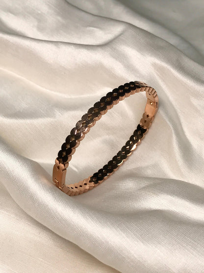 Chain Design Kada