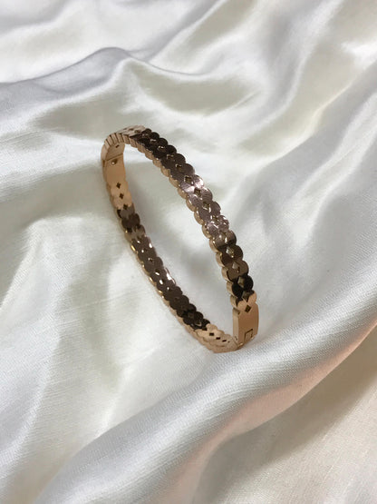 Chain Design Kada