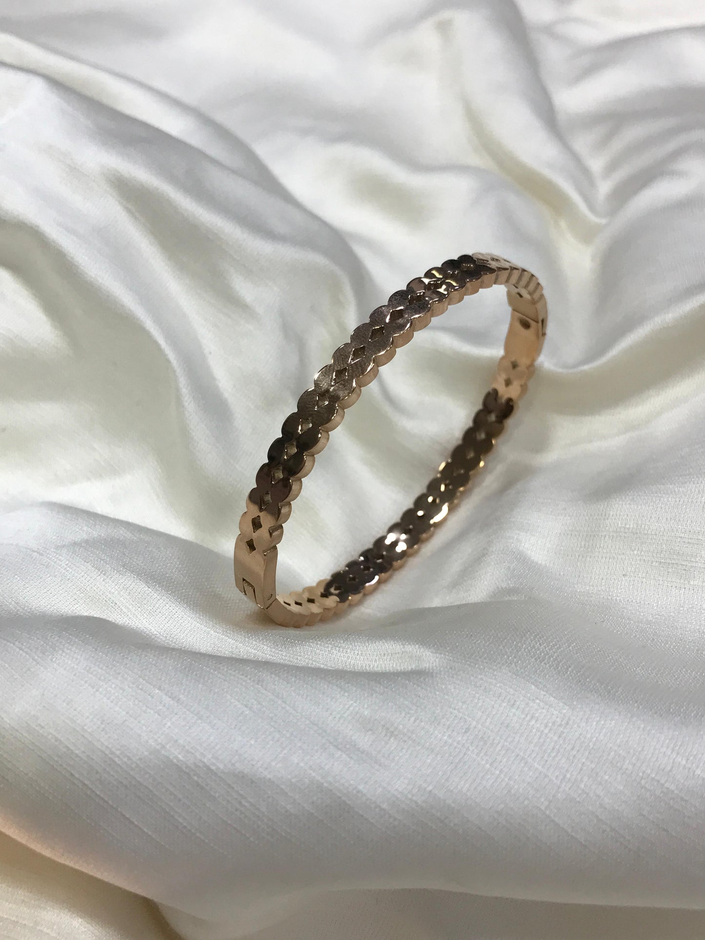 Chain Design Kada