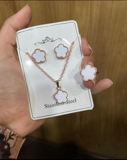 Flower Chain Set