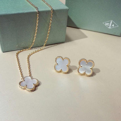 Flower Chain Set