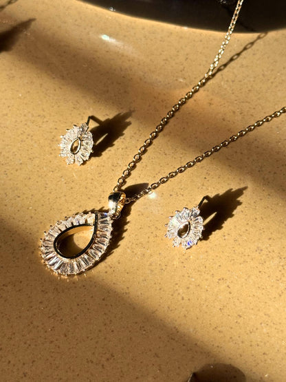 Gold plated Drop Pendent