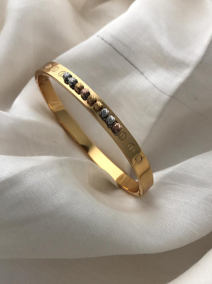 Gold-Tone Hinged Bangle Kada
