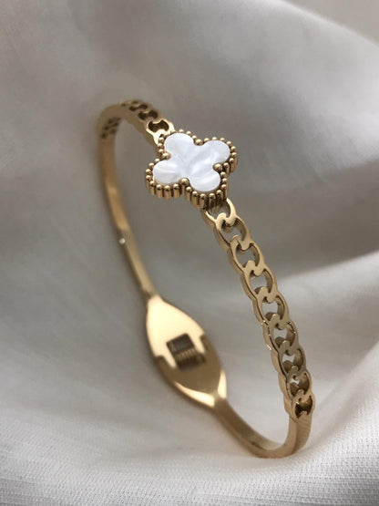White Clover Motif Kada