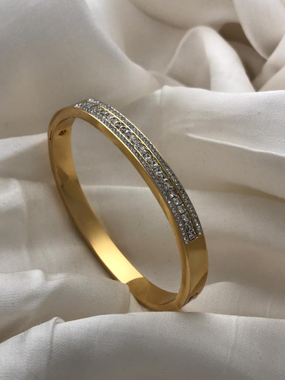 Gold Twin Luxe American Diamond Bracelet