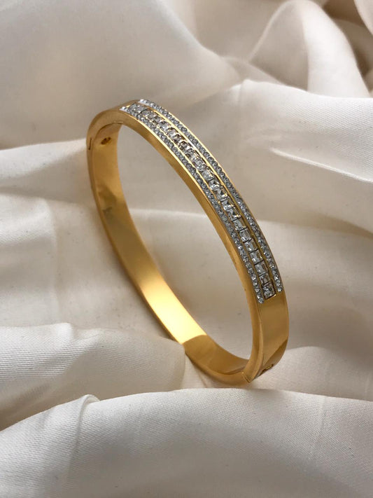 Gold Twin Luxe American Diamond Bracelet