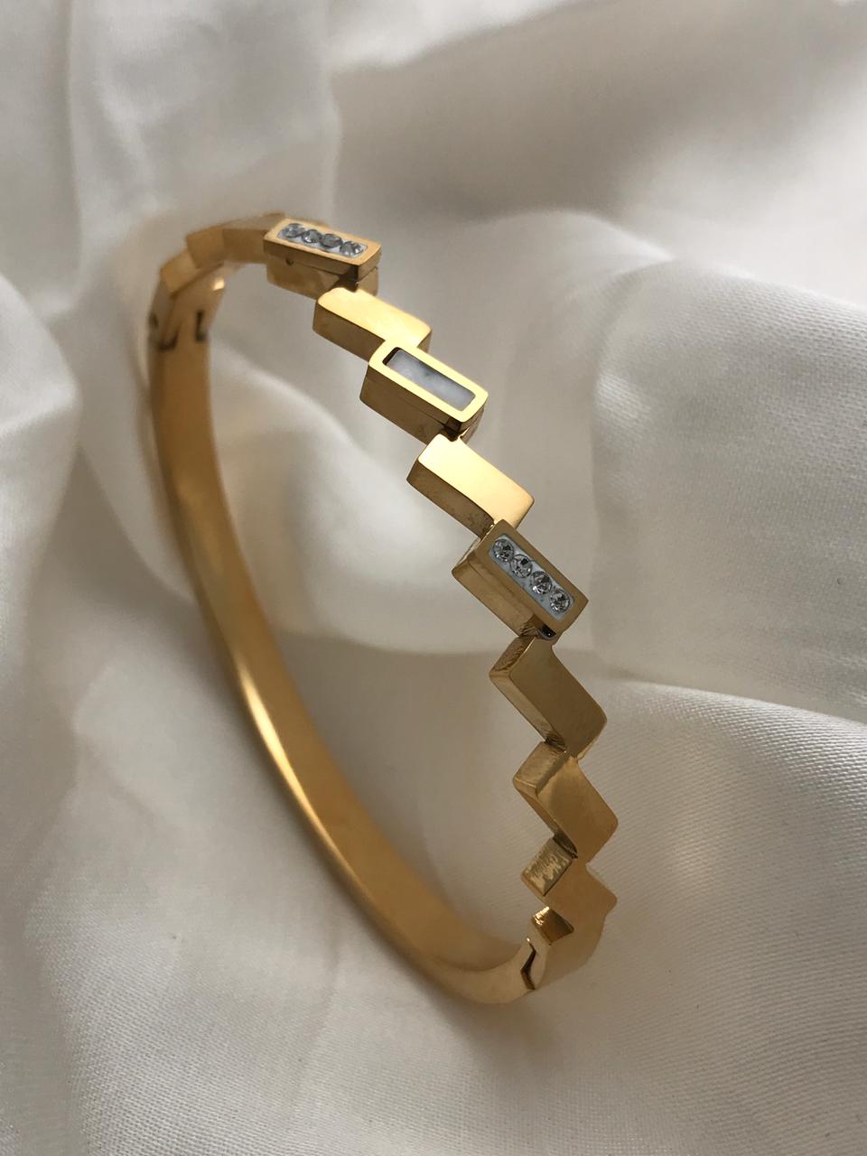 Gold Rectangle Stone Bracelet
