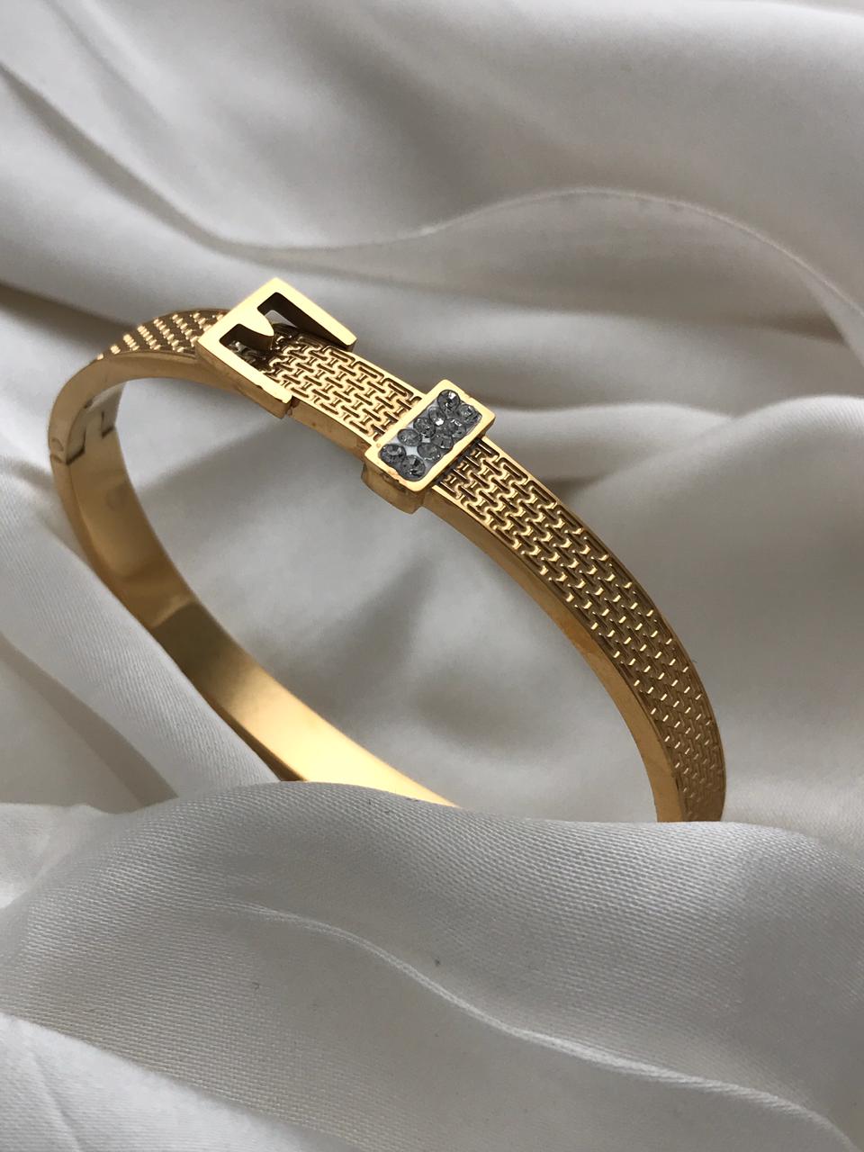 Gold Diamond-Set Hinged Bracelet