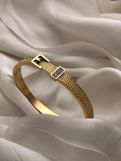 Gold Diamond-Set Hinged Bracelet