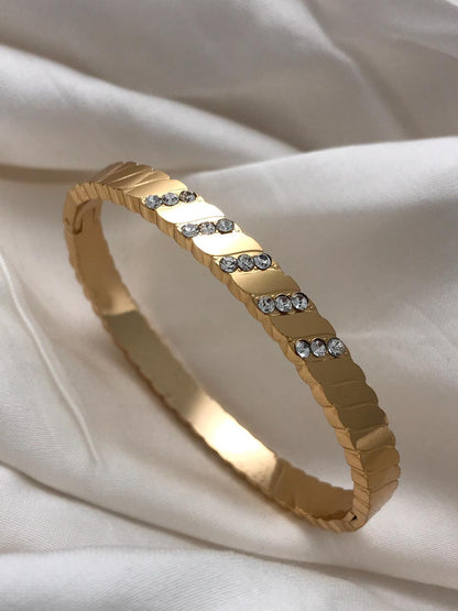 Gold Square-Link Gemstone Bracelet