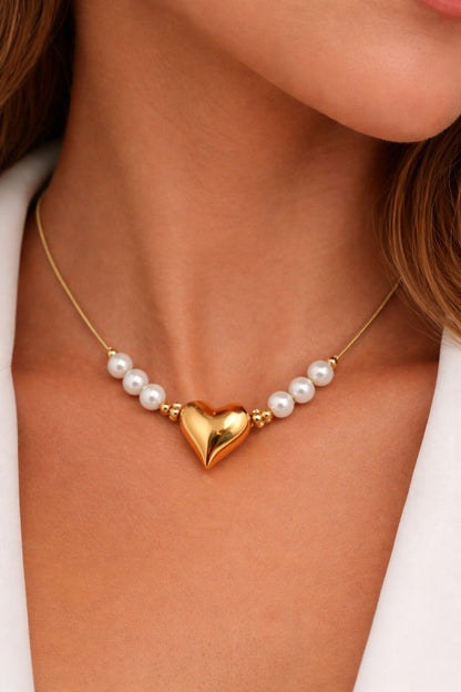 Pearl Heart Gold Necklace