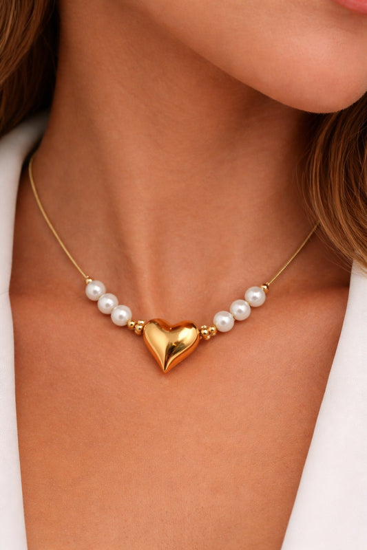 Pearl Heart Gold Necklace