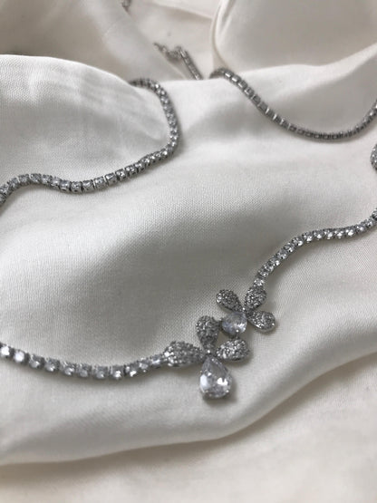 Diamond Silver Shine Necklace