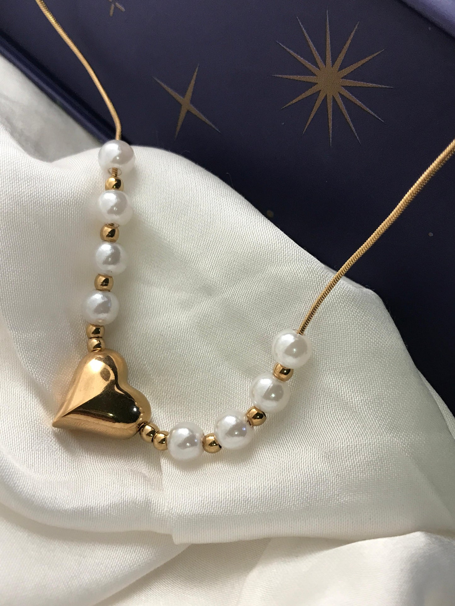 Pearl Heart Gold Necklace