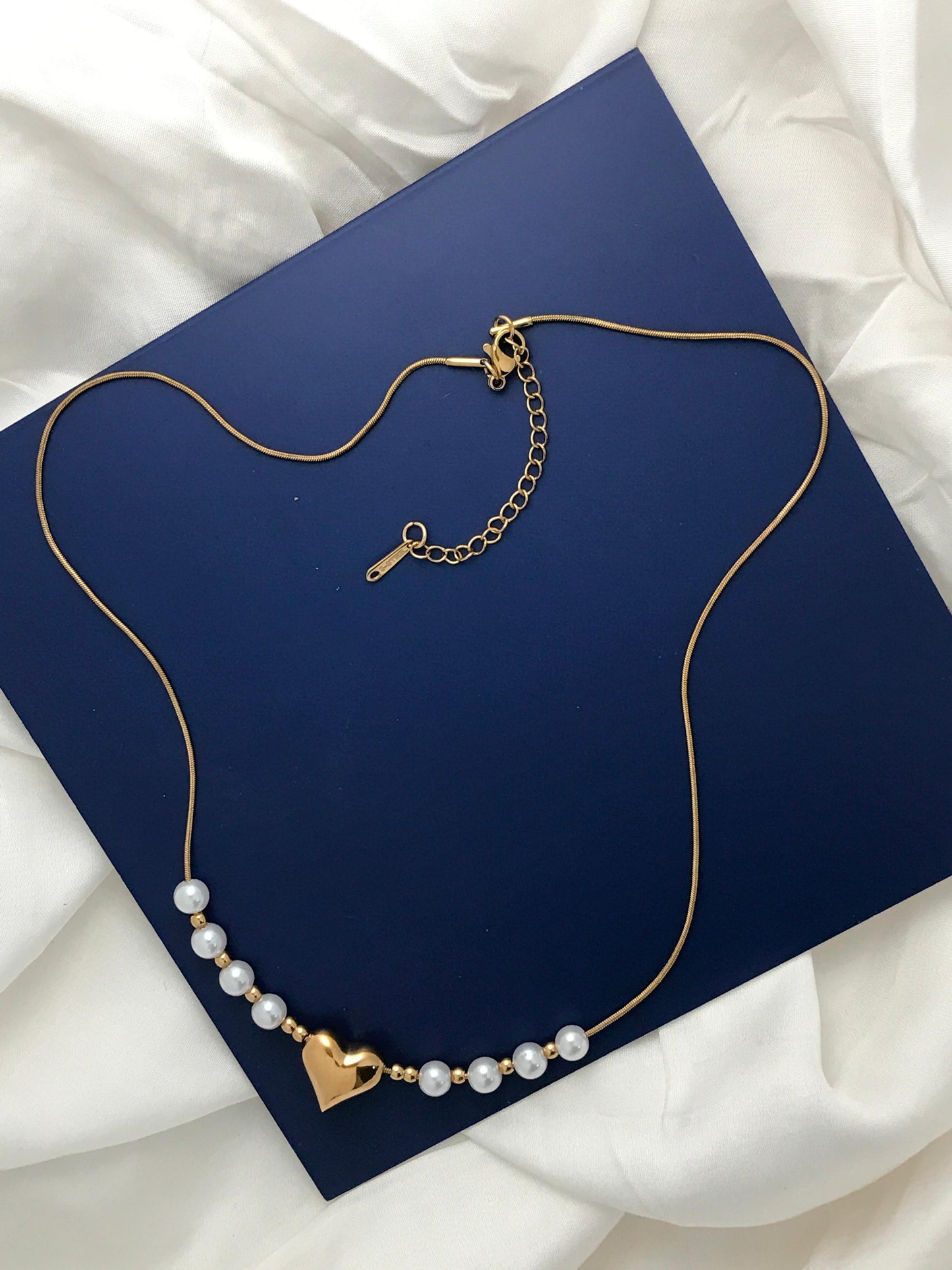 Pearl Heart Gold Necklace