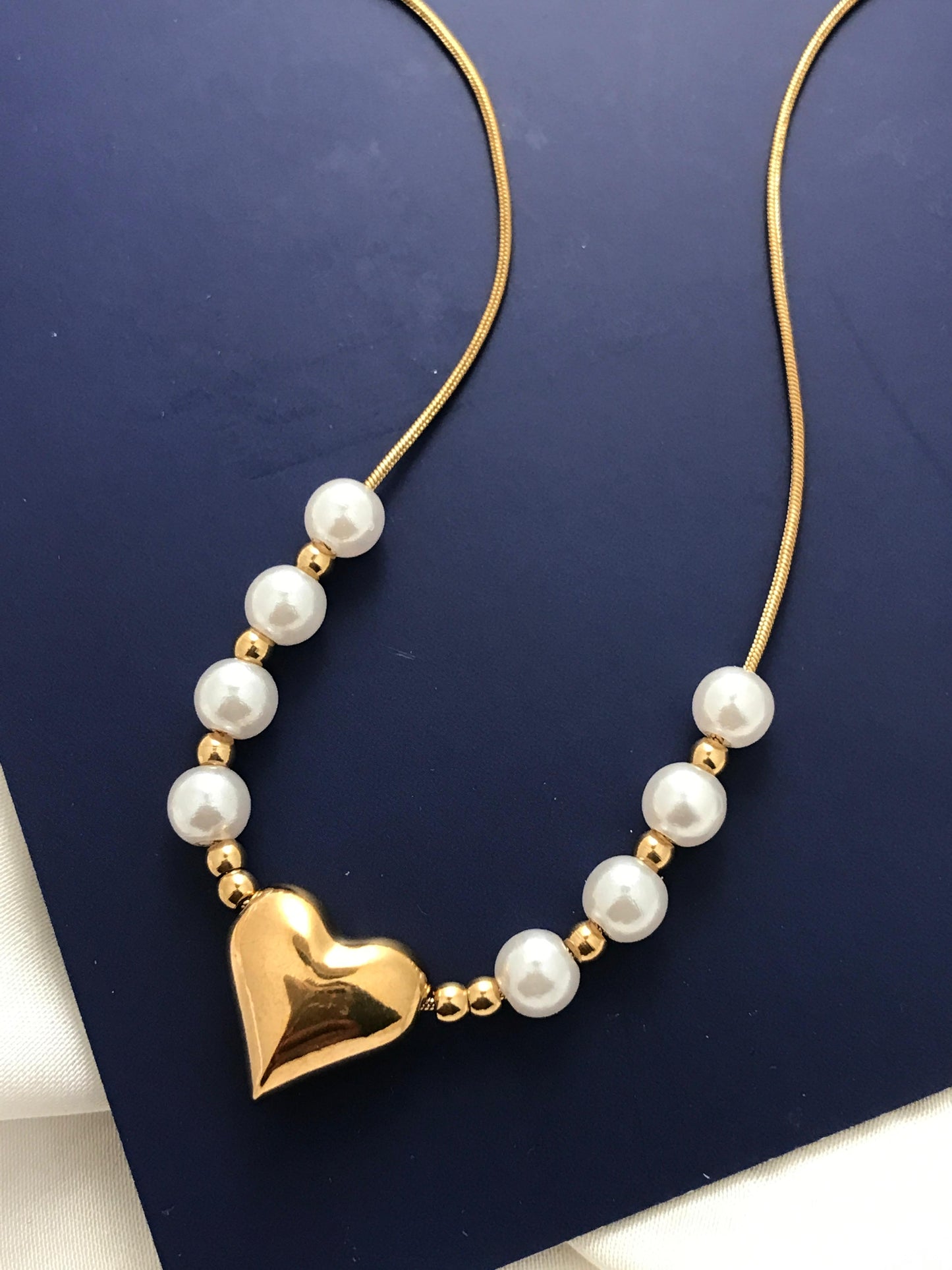 Pearl Heart Gold Necklace