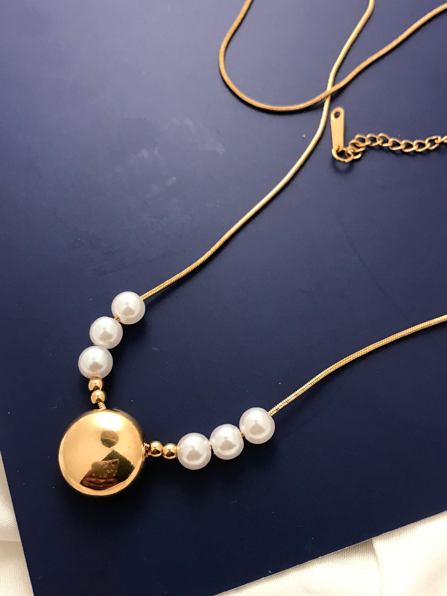 Pearl Circle Gold Necklace