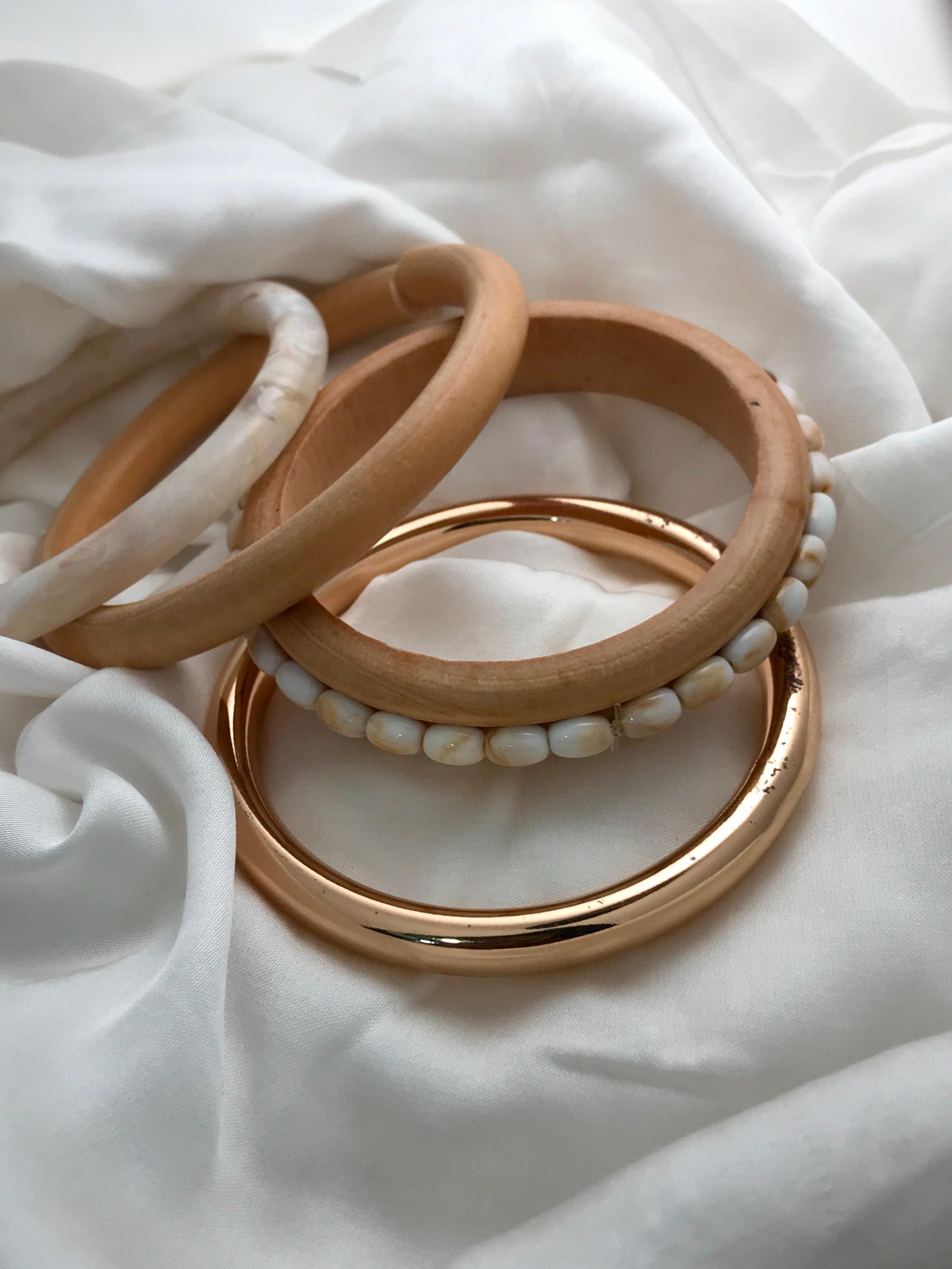 Ivory Wood Pearl Bangle Set