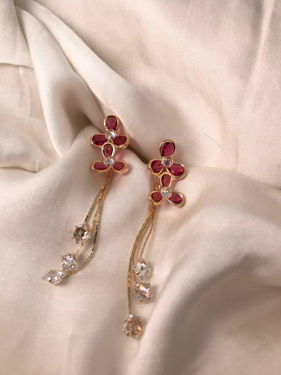 Gold-Plated Crystal Dark PinkClover Chain Drop Earrings (Copy) (Copy)