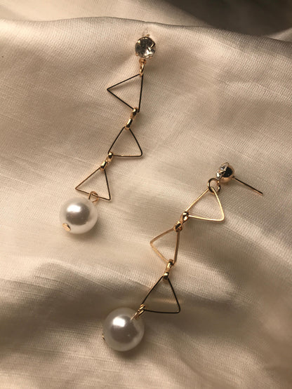 Pearl Gold triangle Earring