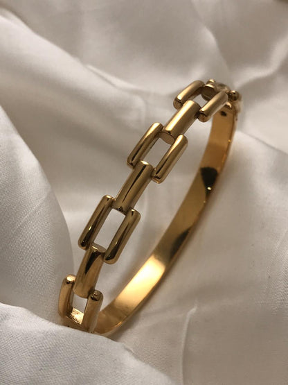 Gold Link Bracelet