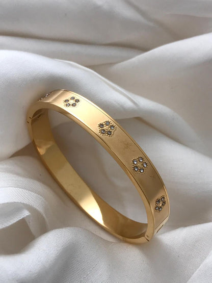 Gold Bloom Stack Band Bracelet
