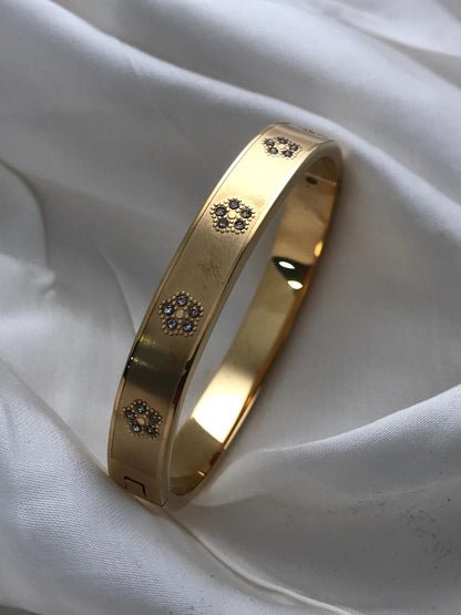 Gold Bloom Stack Band Bracelet