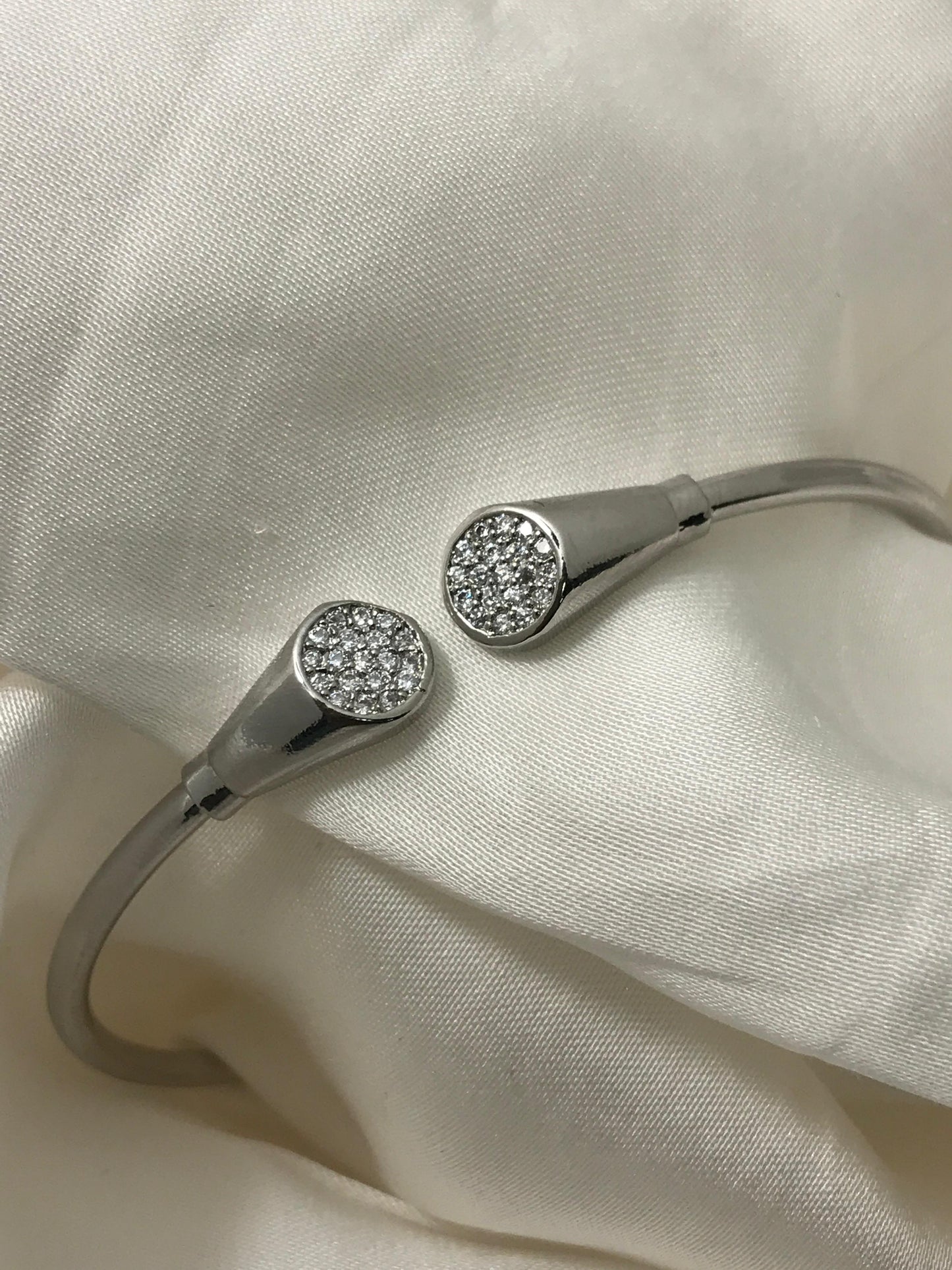 Twin Glow Crystal Bracelet