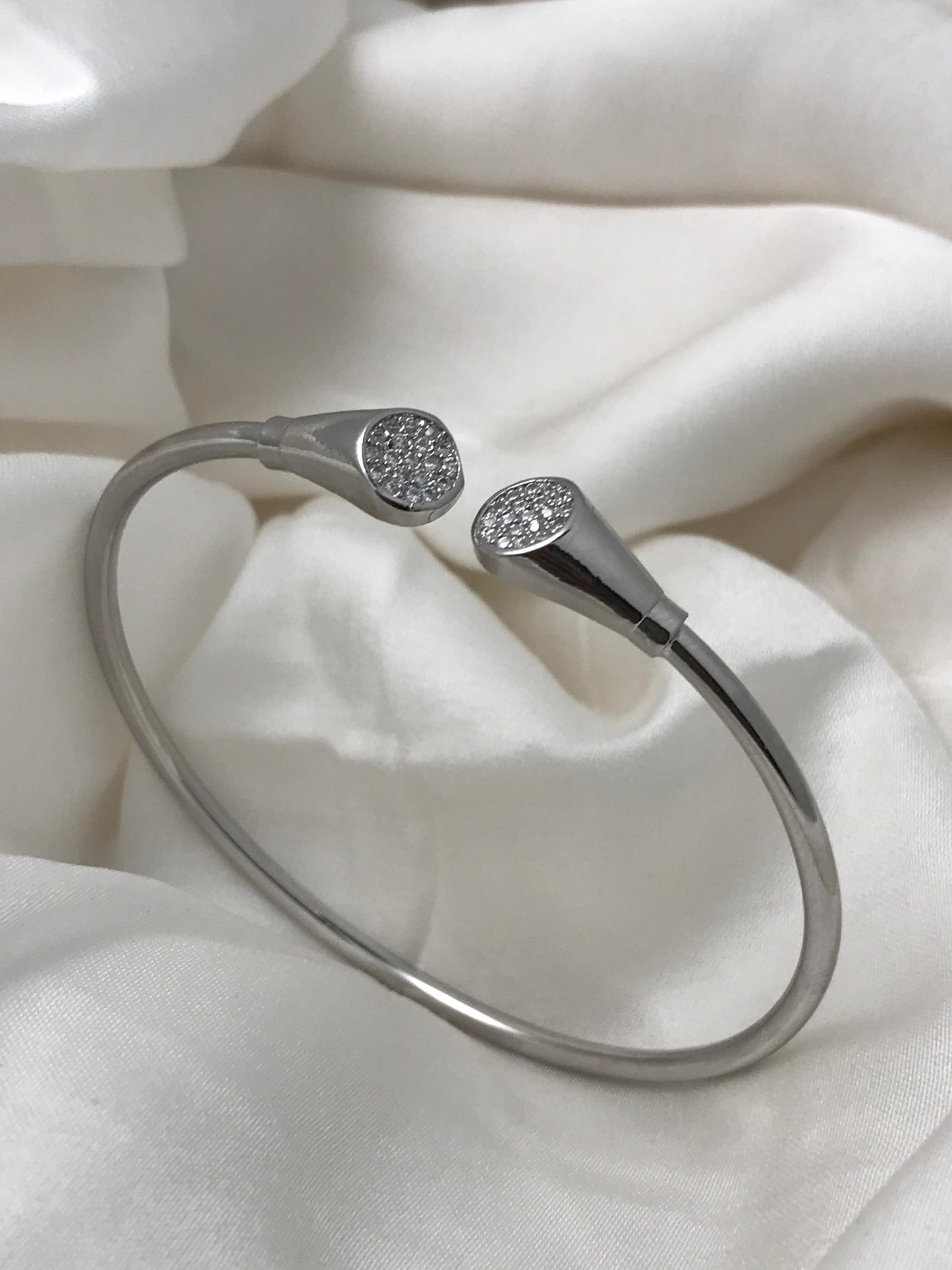 Twin Glow Crystal Bracelet