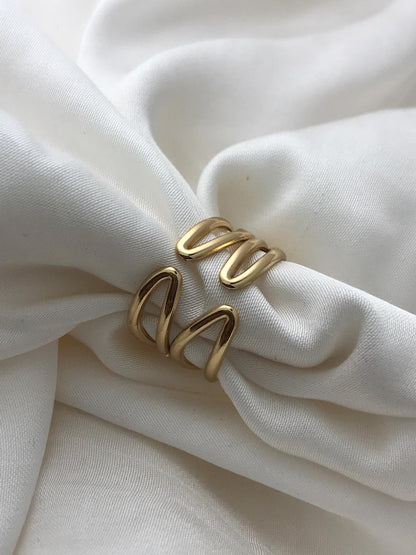 Gabine Chain-Link Ring