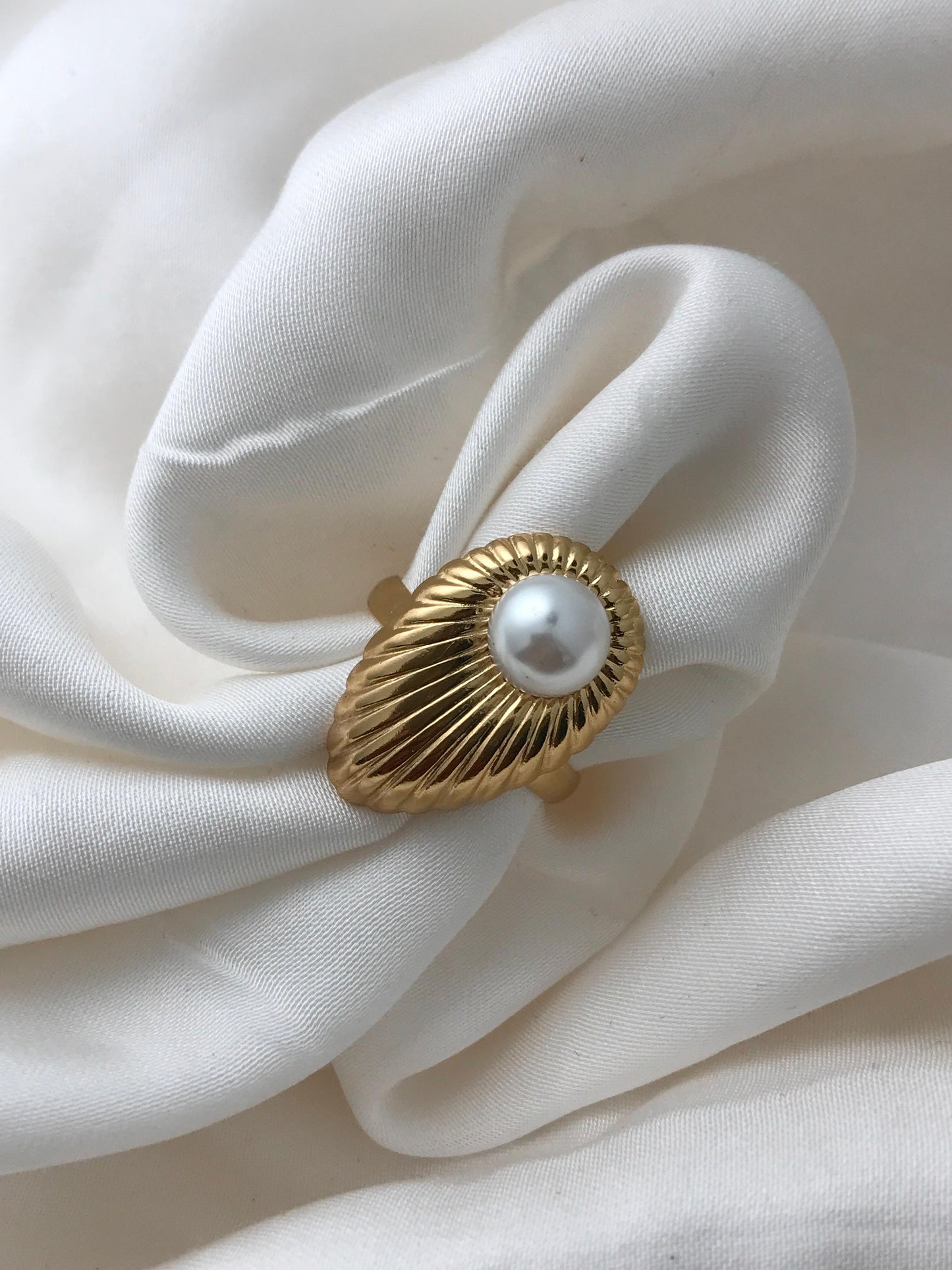 Pearl Statement Ring