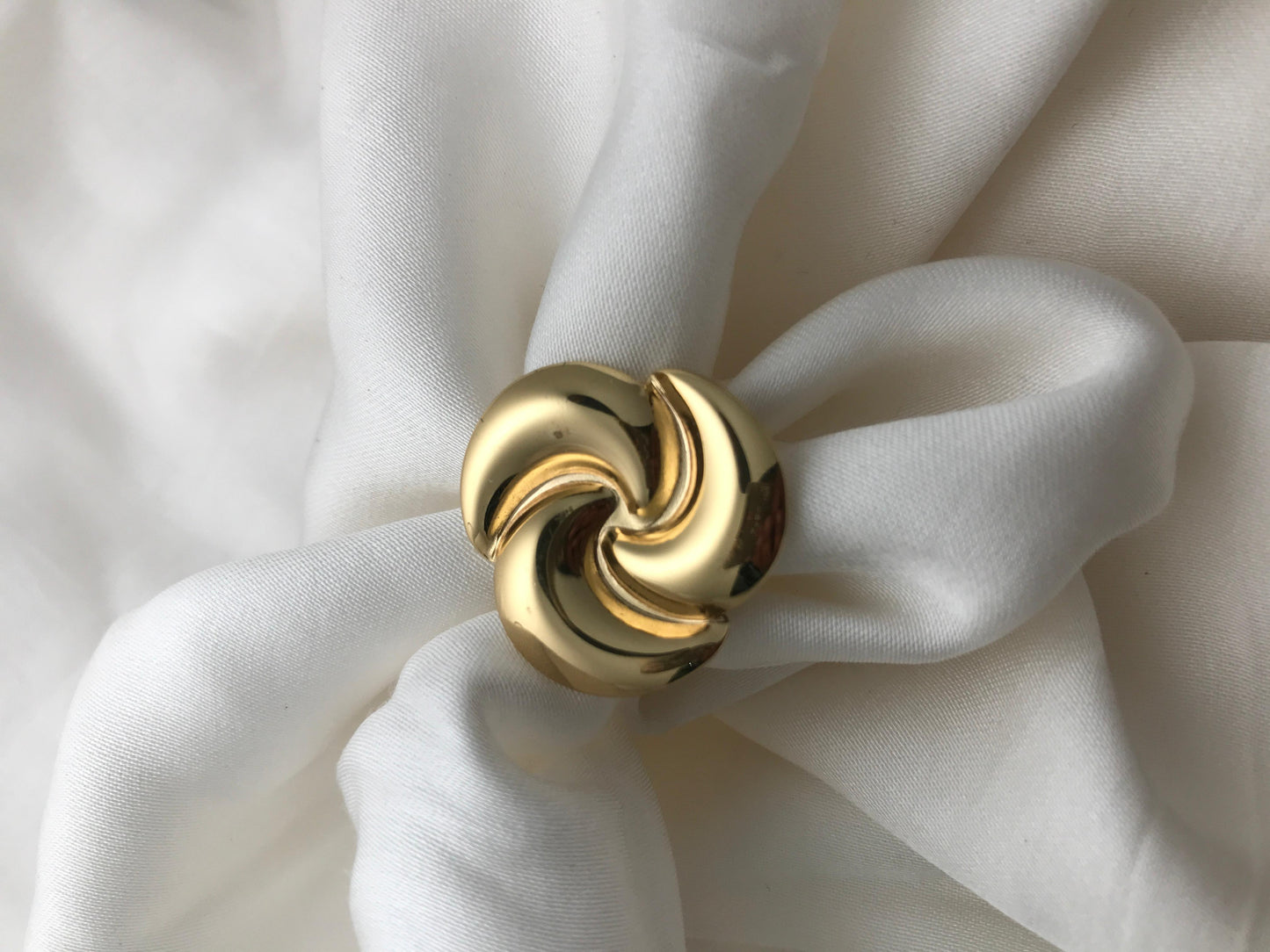 Triple Swirl Ring