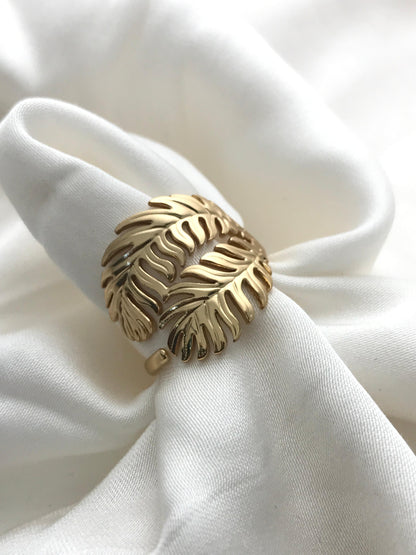 Ashi Palm Leaf Anti-Tarnish Ring